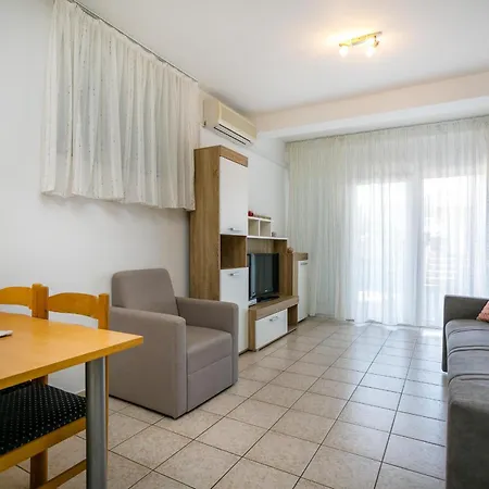 Apartment Pirun *