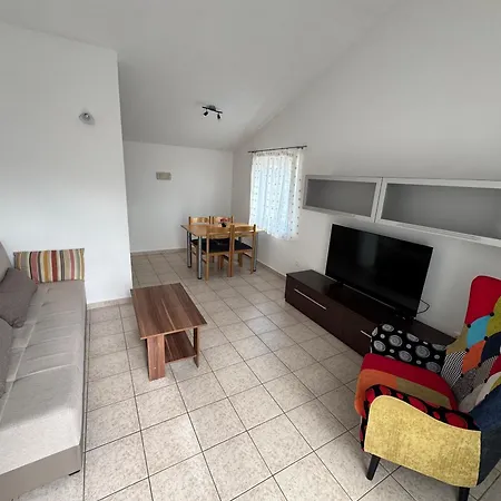 Apartman Pirun *