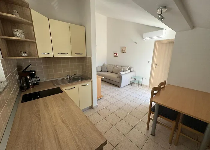 Apartament Pirun